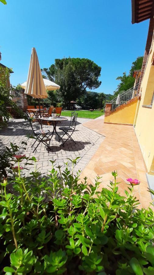 Il Gelso Villa Montopoli in Val d'Arno Luaran gambar